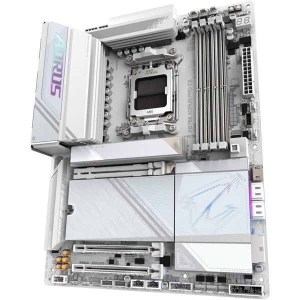 GIGABYTE X870E AORUS PRO ICE WIFI7 DDR5 HDMI-DP TYPEC PCIE 5.0 AM5 ATX BEYAZ